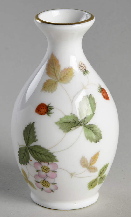 Wild Strawberry (Bone & Oven To Table) 3" Bud Vase by Wedgwood-1
