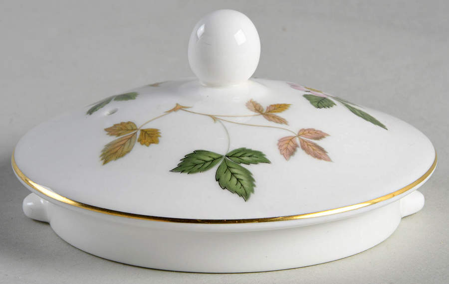 Wild Strawberry (Bone & Oven To Table) Lid for Teapot by Wedgwood-1