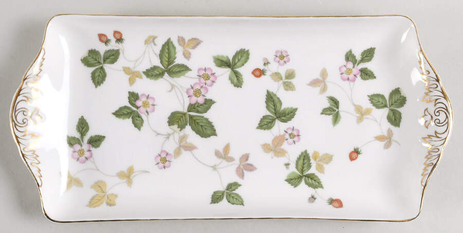 Wild Strawberry (Bone & Oven To Table) 9" Sandwich Tray by Wedgwood-1
