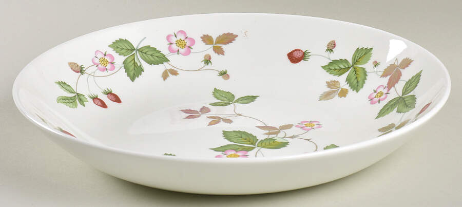 Wild Strawberry (Bone & Oven To Table) 9" All Purpose Serving Bowl by Wedgwood-1