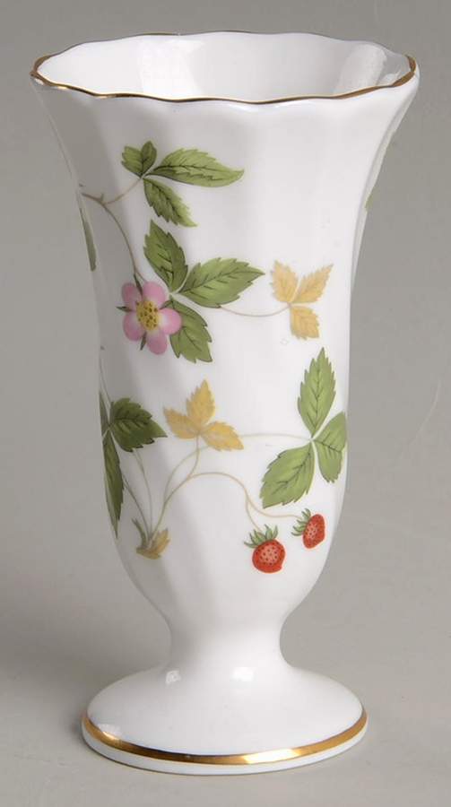 Wild Strawberry (Bone & Oven To Table) Posy Vase by Wedgwood-1