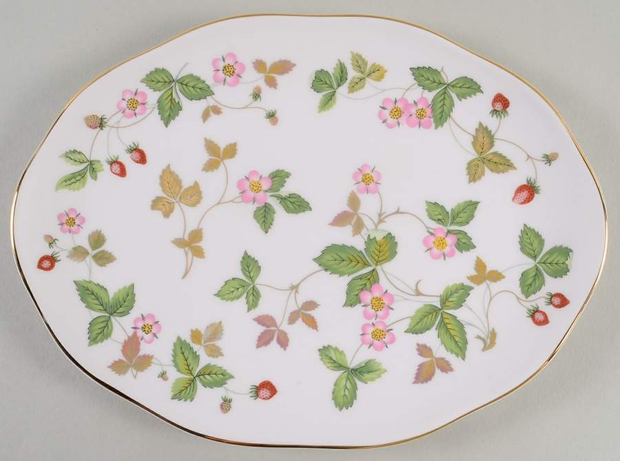 Wild Strawberry (Bone & Oven To Table) Miniature Tray by Wedgwood-1