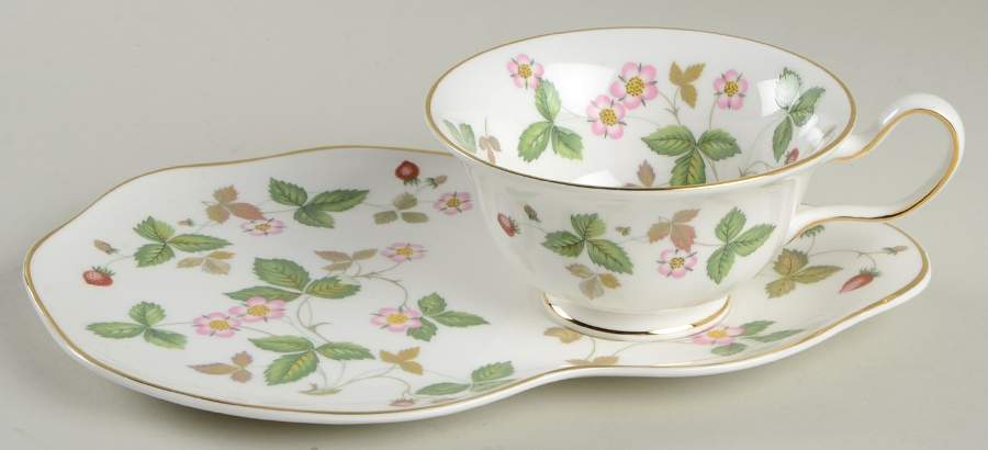 Wild Strawberry (Bone & Oven To Table) Snack Plate & Cup Set by Wedgwood-1