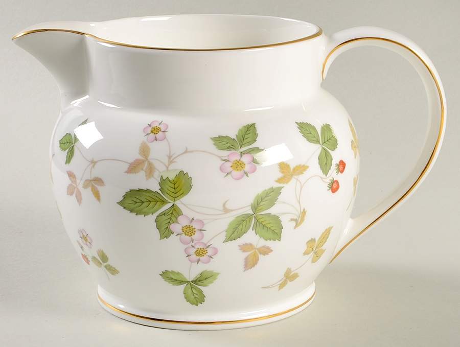 Wild Strawberry (Bone & Oven To Table) 32 Oz Pitcher by Wedgwood-1