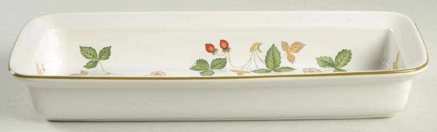 Wild Strawberry (Bone & Oven To Table) Narrow Roaster by Wedgwood-1
