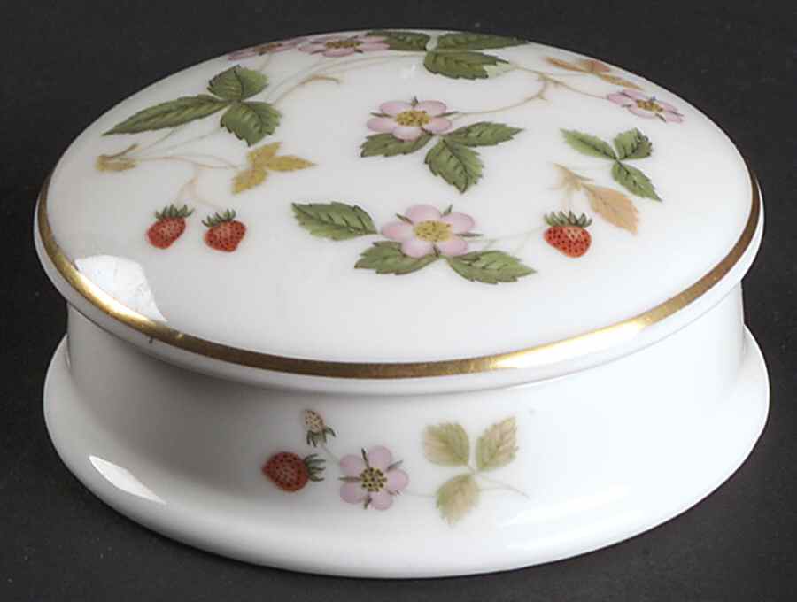 Wild Strawberry (Bone & Oven To Table) Pill Box by Wedgwood-1