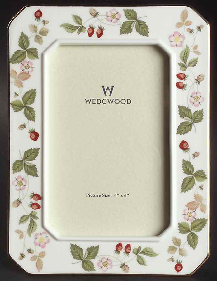 Wild Strawberry (Bone & Oven To Table) Frame-Holds 4" X 6" by Wedgwood-1