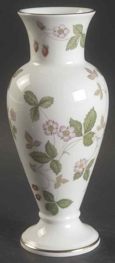 Wild Strawberry (Bone & Oven To Table) 7" Globe Vase by Wedgwood-1