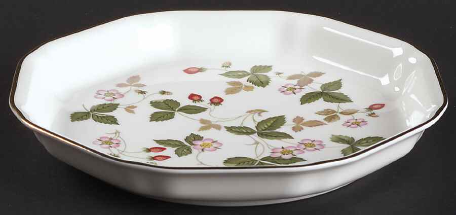 Wild Strawberry (Bone & Oven To Table) 7" Octagonal Dish by Wedgwood-1