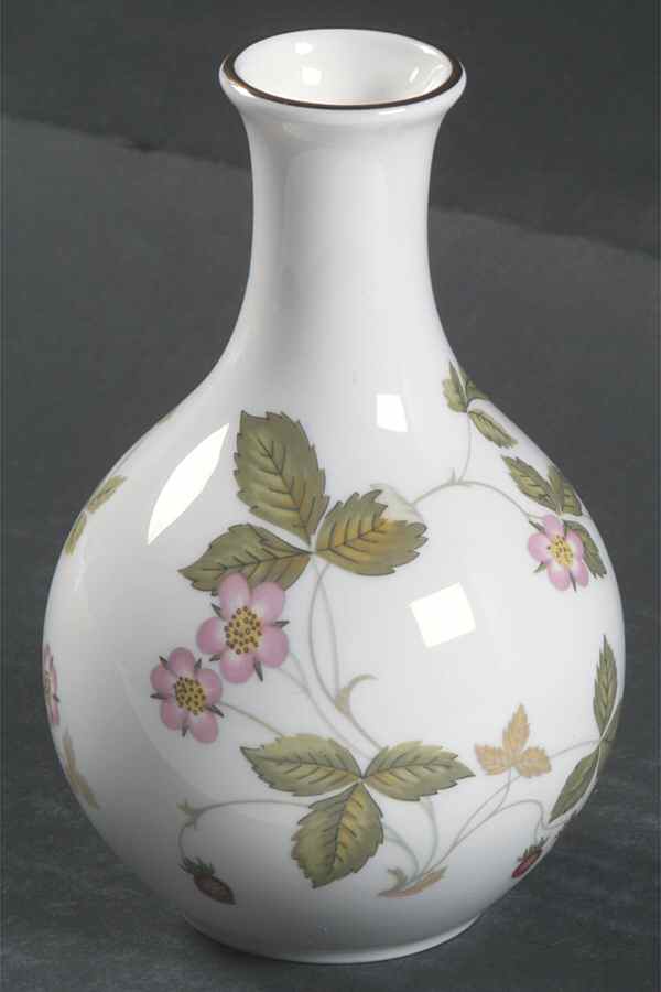 Wild Strawberry (Bone & Oven To Table) 4" Bud Vase by Wedgwood-1