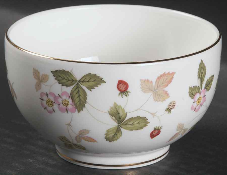 Wild Strawberry (Bone & Oven To Table) Open Rice/Sugar Bowl by Wedgwood-1