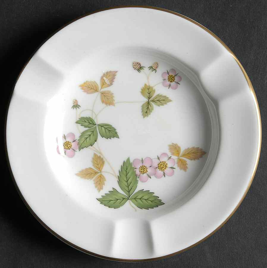 Wild Strawberry (Bone & Oven To Table) 4" Ashtray by Wedgwood-1