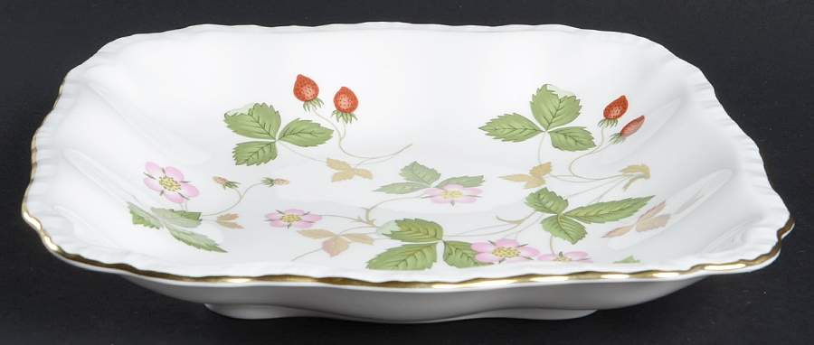 Wild Strawberry (Bone & Oven To Table) 8" Bon Bon by Wedgwood-1