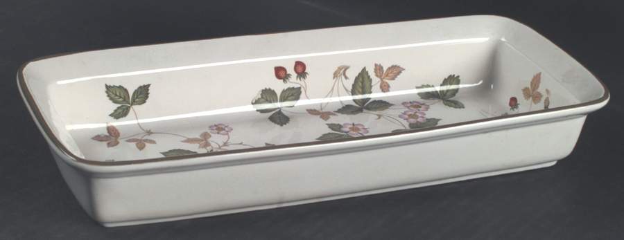 Wild Strawberry (Earthenware) Narrow Roaster by Wedgwood-1