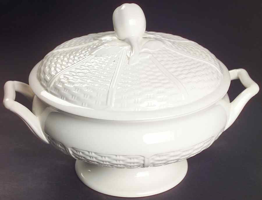 Willow Weave Round Covered Vegetable by Wedgwood-1