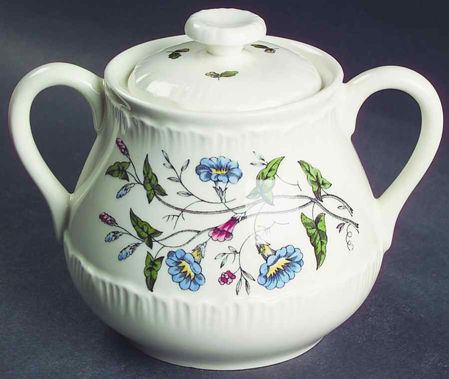 Williamsburg Wild Flowers Sugar Bowl & Lid by Wedgwood-1