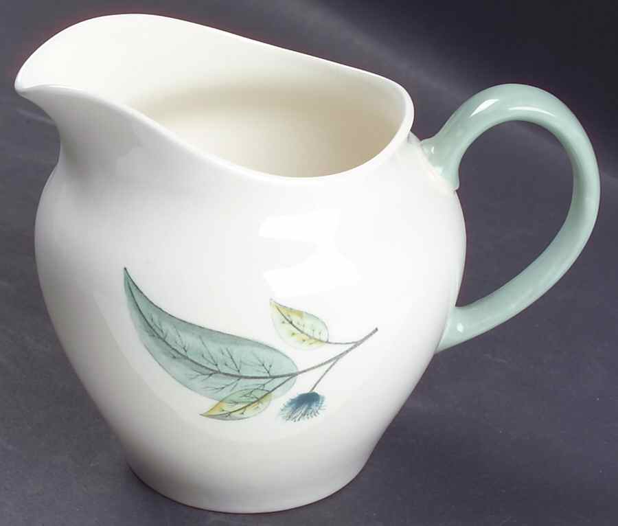 Woodbury 24 Oz Pitcher by Wedgwood-1