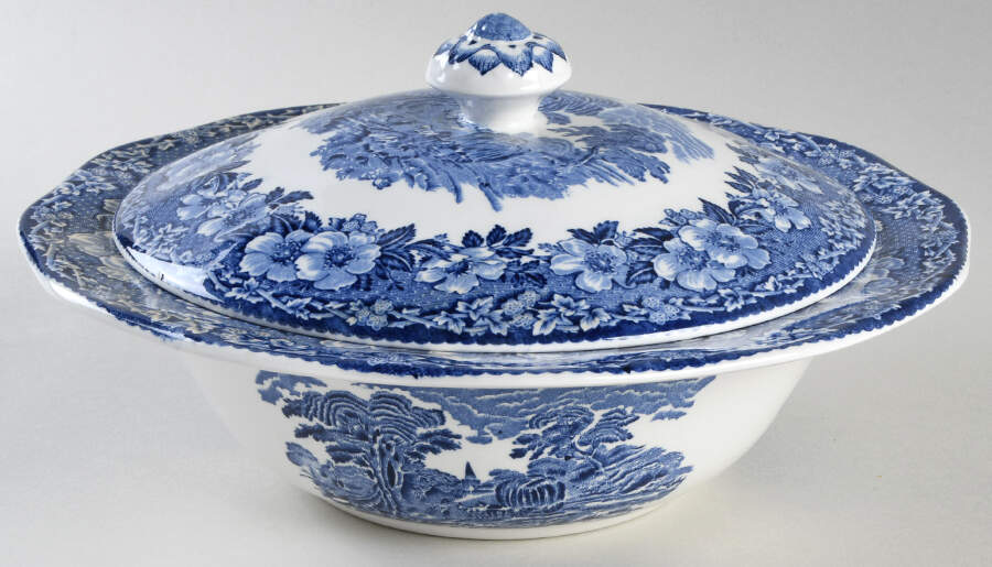 Woodland Round Covered Vegetable by Wedgwood-1