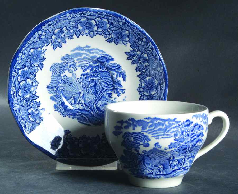 Woodland Flat Cup & Saucer Set by Wedgwood-1