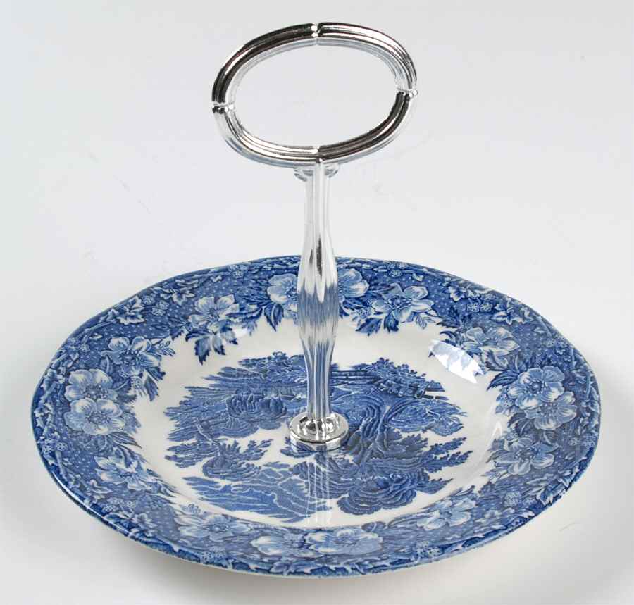 Woodland Round Serving Plate with Handle (DES) by Wedgwood-1