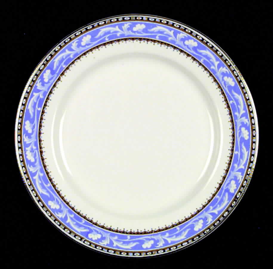 C2174 Dinner Plate by Wedgwood-1