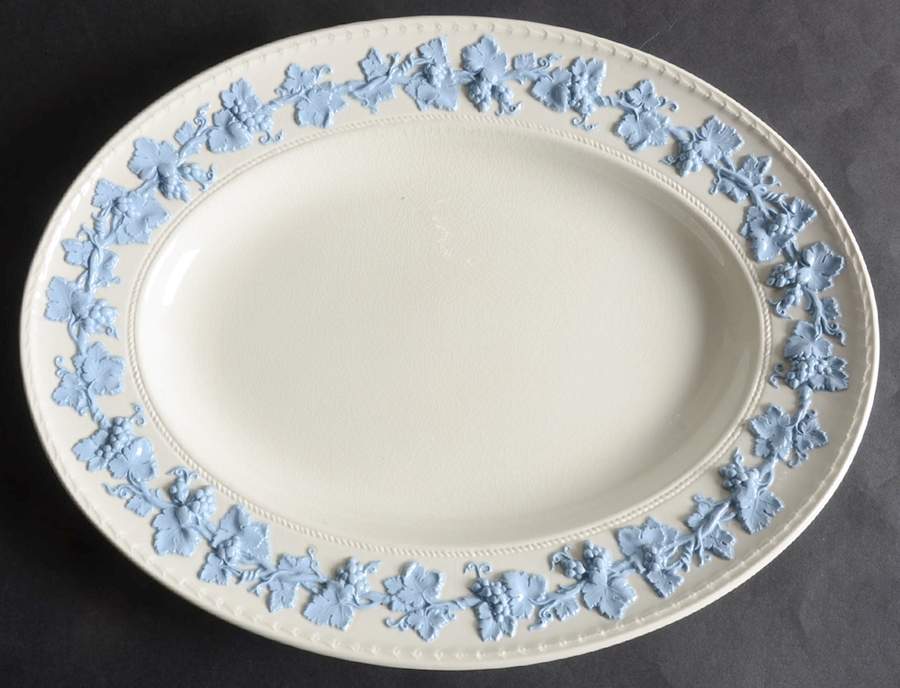 WW17 13" Oval Serving Platter by Wedgwood-1