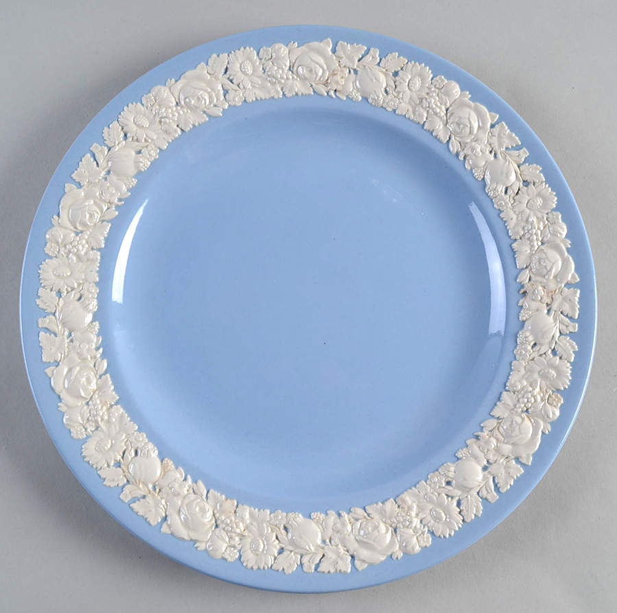 Rose (Cream Color on Lavender) Dinner Plate by Wedgwood-1