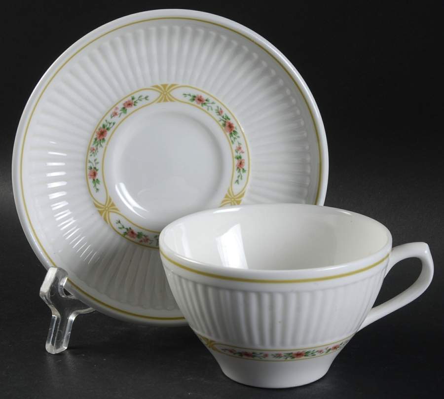 WW43 Flat Cup & Saucer Set by Wedgwood-1