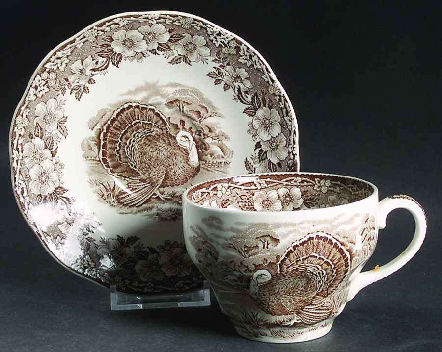 WW72 Flat Cup & Saucer Set by Wedgwood-1