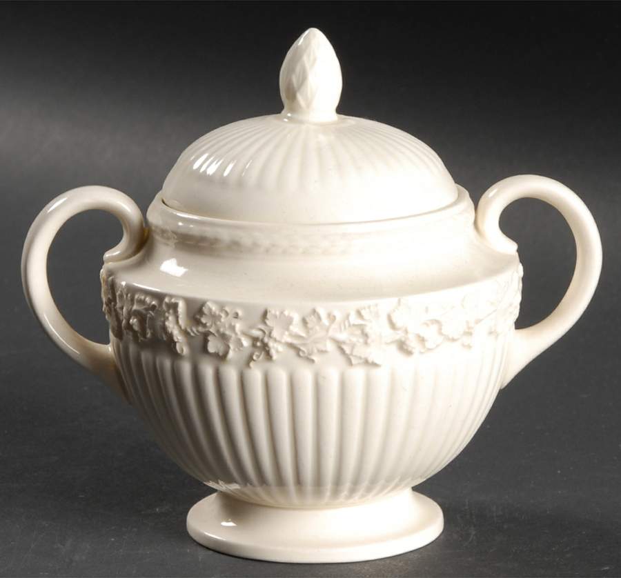 2804 (Edme, All Cream) Sugar Bowl & Lid by Wedgwood-1