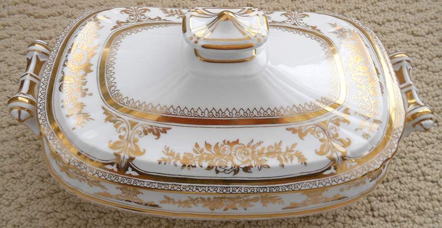 X2830 Oval Covered Vegetable by Wedgwood-1