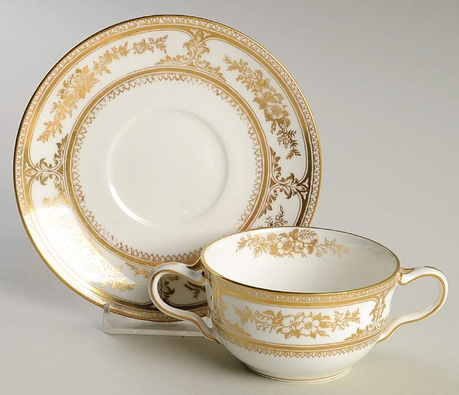 X2830 Flat Bouillon Cup & Saucer by Wedgwood-1