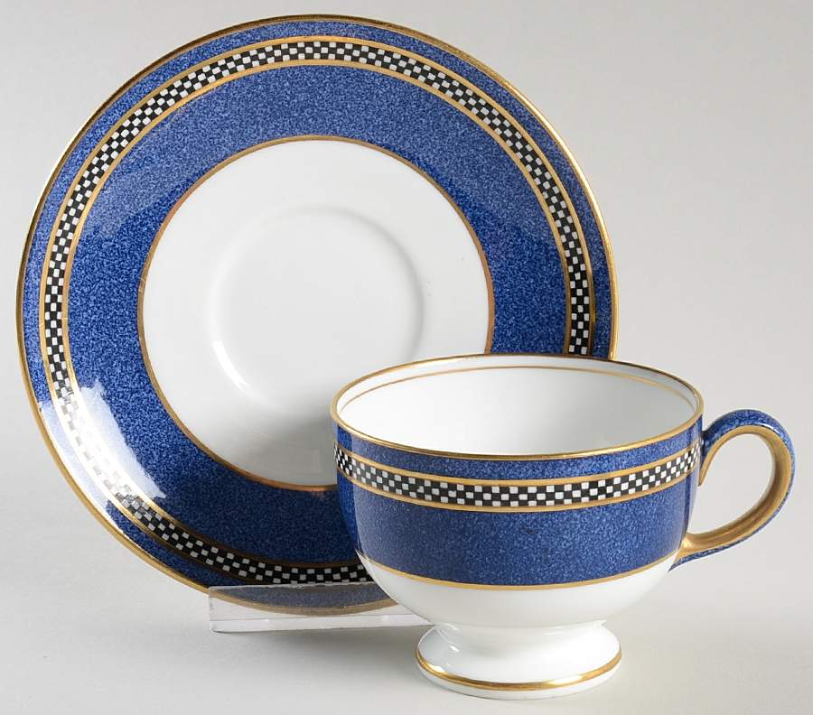 X9764 Footed Cup & Saucer Set by Wedgwood-1