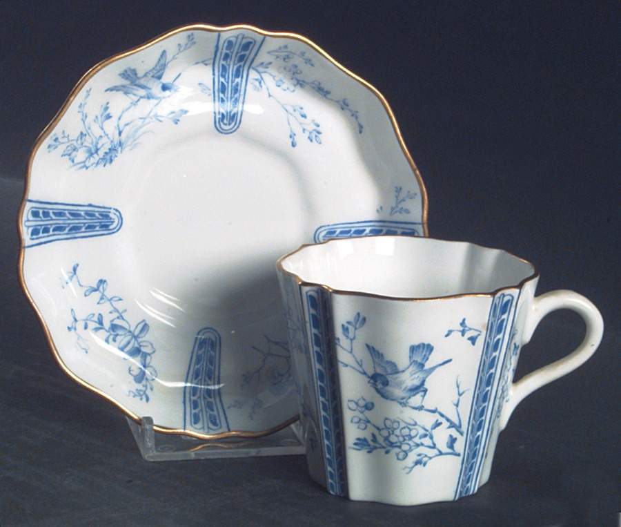 Y2715 Flat Cup & Saucer Set by Wedgwood-1