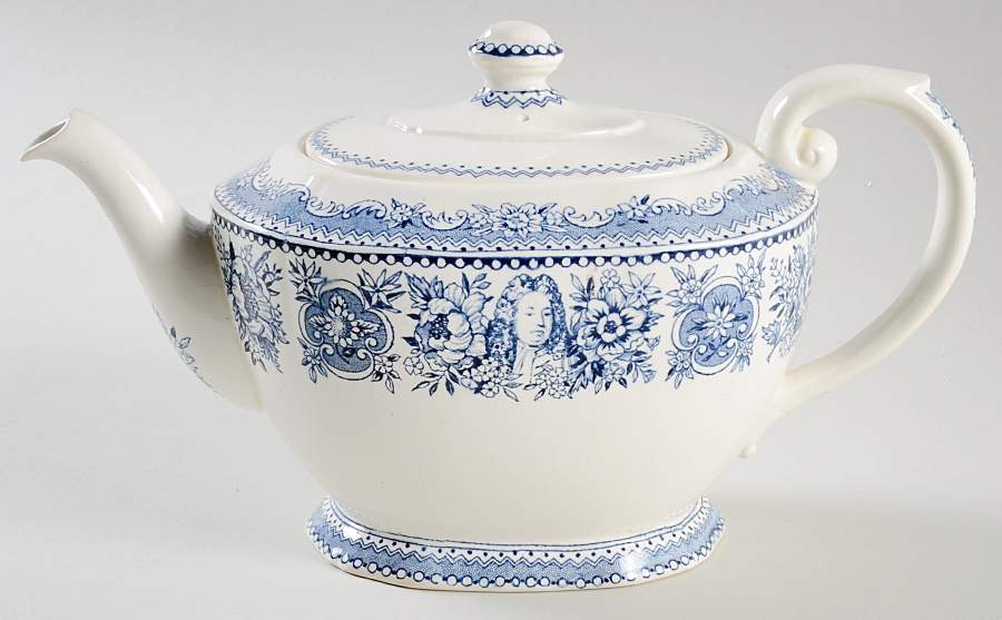 Yale University Blue (Not Embossed) Teapot & Lid by Wedgwood-1