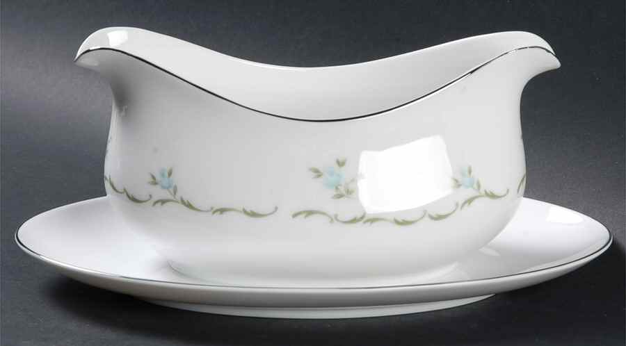 Abby Gravy Boat with Attached Underplate by Wyndham-1