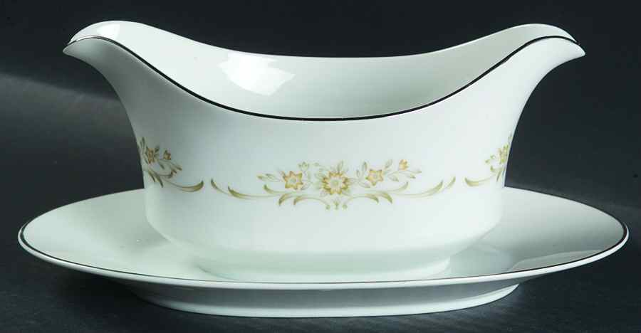 Aurora Gravy Boat with Attached Underplate by Wyndham-1