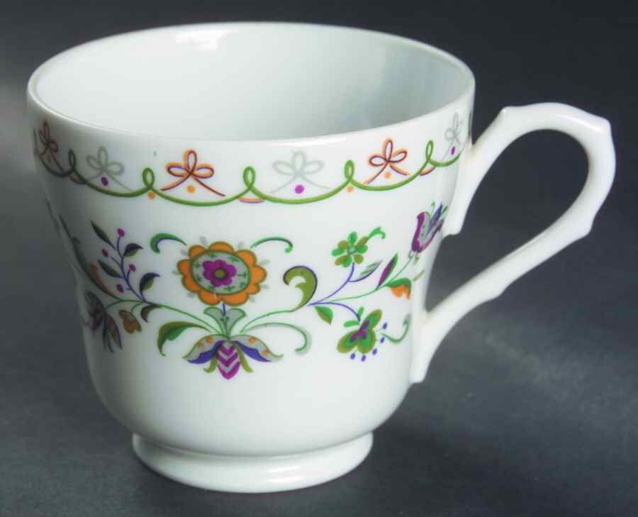 Botanica Footed Cup by Wyndham-1