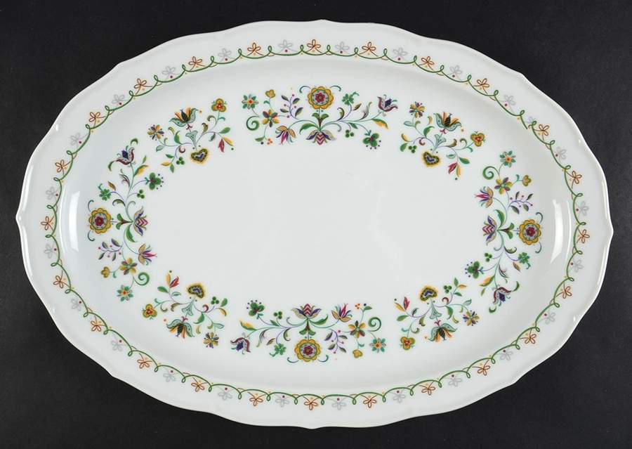 Botanica 14" Oval Serving Platter by Wyndham-1