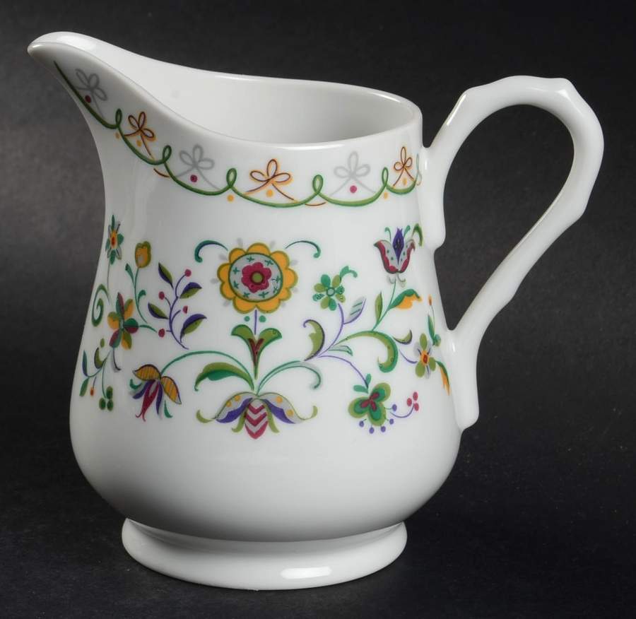 Botanica Creamer by Wyndham-1