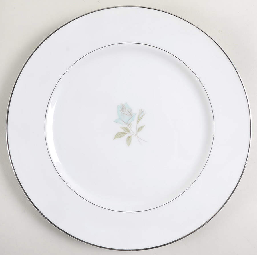 Bridget Dinner Plate by Wyndham-1