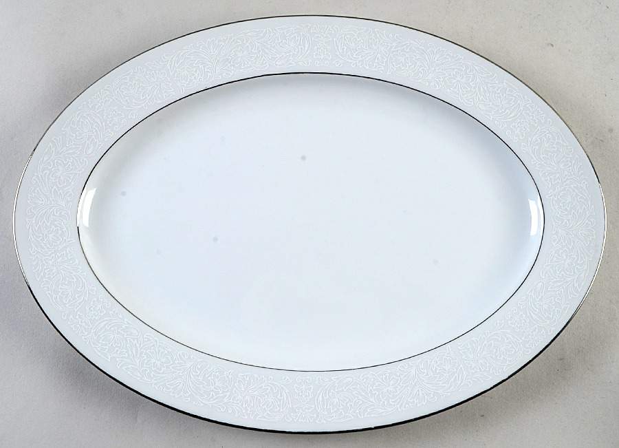 Bridal Lace 16" Oval Serving Platter by Wyndham-1