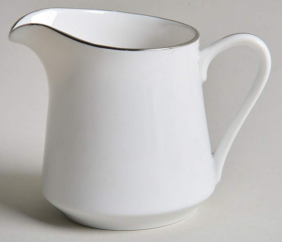 Century Creamer by Wyndham-1