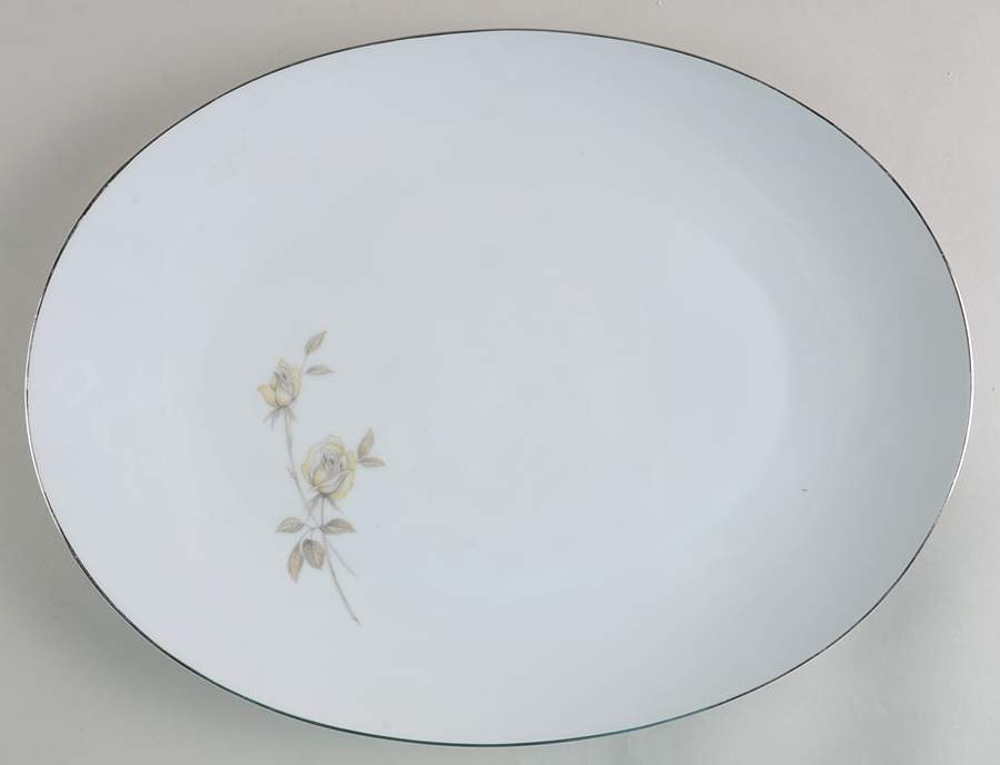 Cindy 15" Oval Serving Platter by Wyndham-1