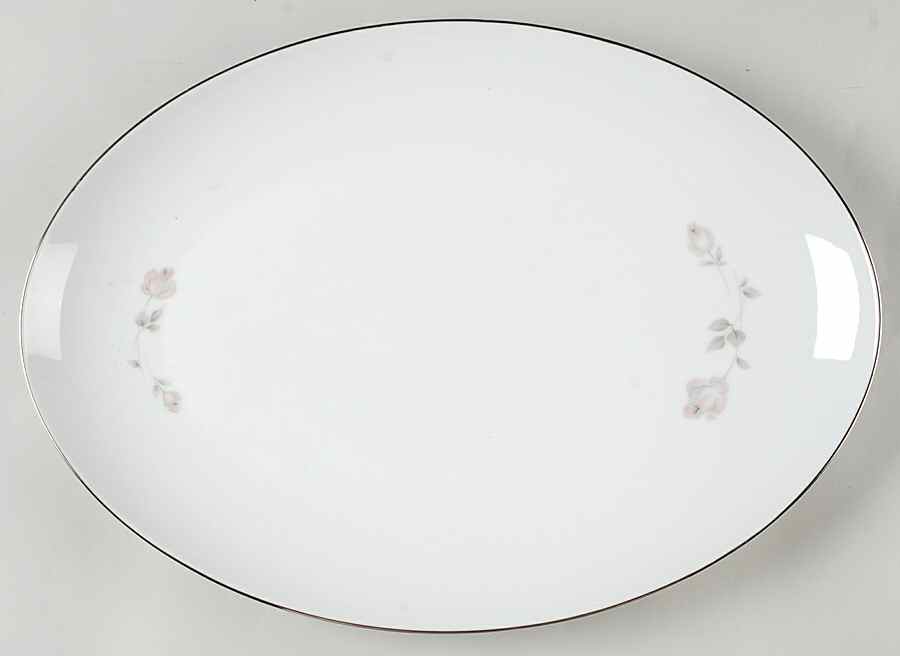 Duet 16" Oval Serving Platter by Wyndham-1