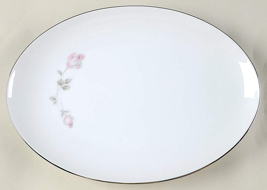 Duet 12" Oval Serving Platter by Wyndham-1