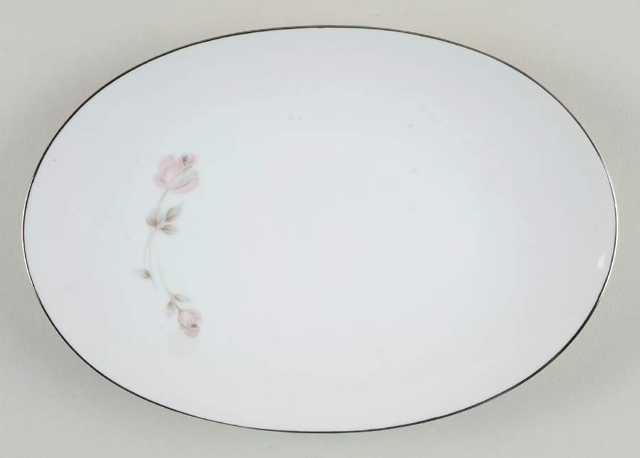 Duet Relish/Gravy Underplate by Wyndham-1