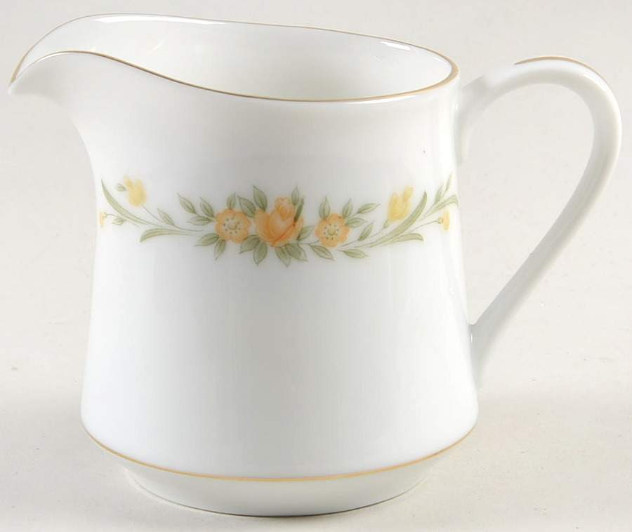 Dulcet Creamer by Wyndham-1