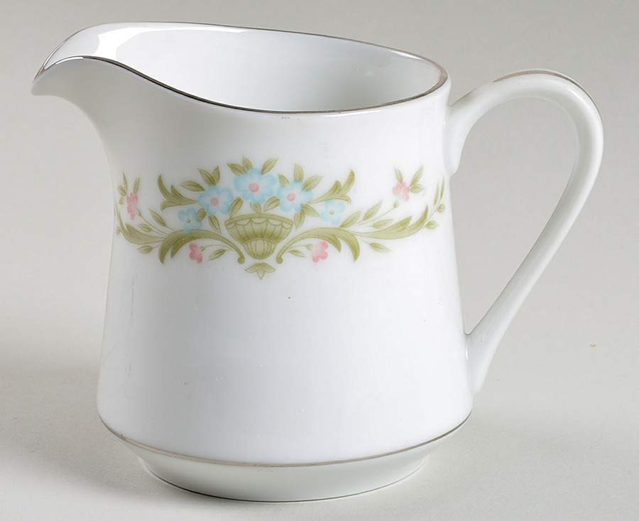Fauna Creamer by Wyndham-1