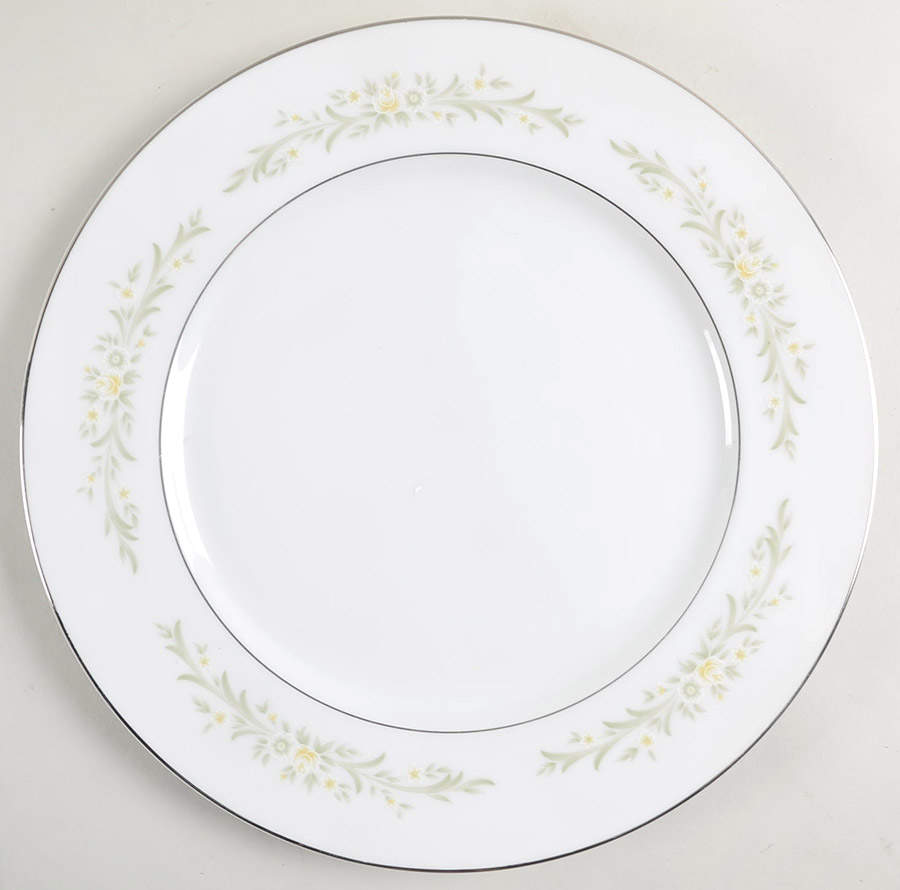 Fontana Dinner Plate by Wyndham-1